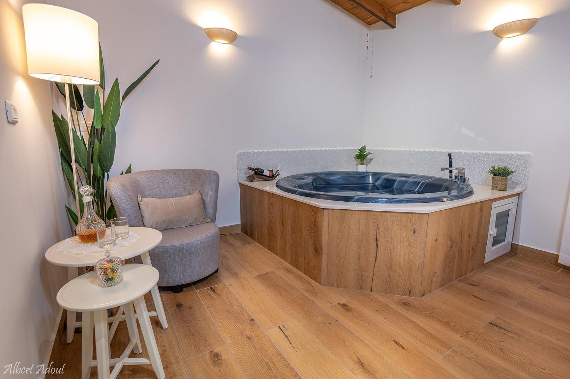 Talia Cabin Guest & Spa ロシュ・ピナ エクステリア 写真