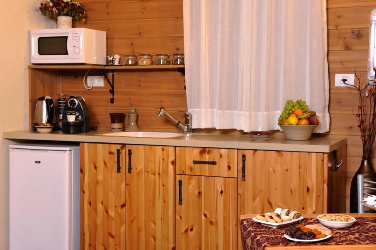 Talia Cabin Guest & Spa ロシュ・ピナ エクステリア 写真