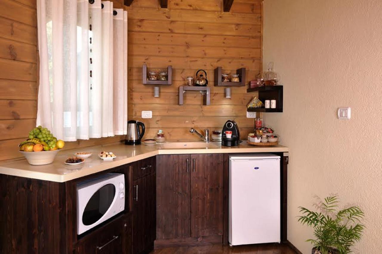 Talia Cabin Guest & Spa ロシュ・ピナ エクステリア 写真